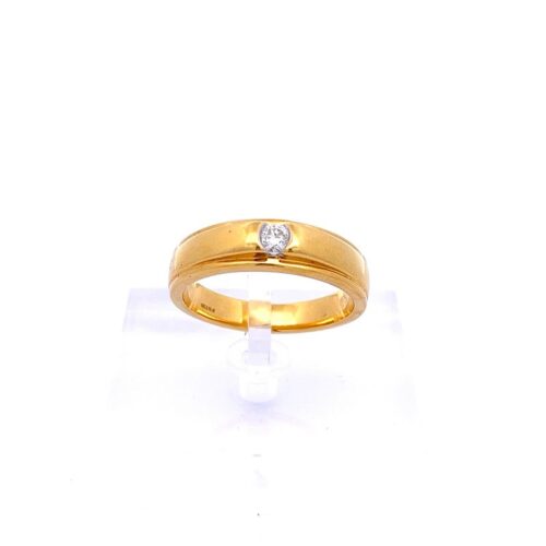 Exquisite Diamond Ring - Front View