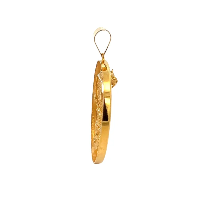 Majestic Scales Pendant - Rightview