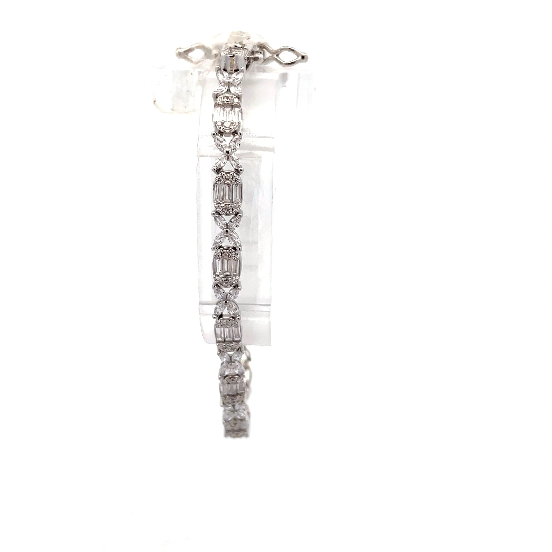 Rantai Tangan Perak Crystal Elegance - Front | Mustafa