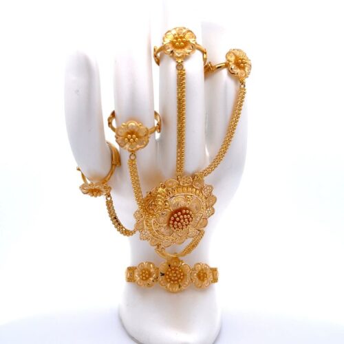 Floral Majesty Gold Haath Phool | Mustafa Jewellery