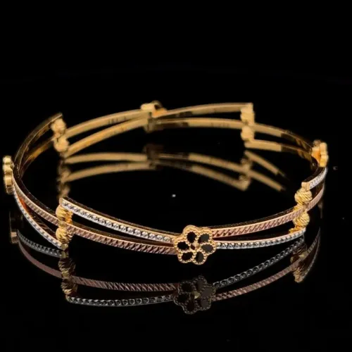 Enchanted Bloom Gold Light Weight Bangle - ZoomFront