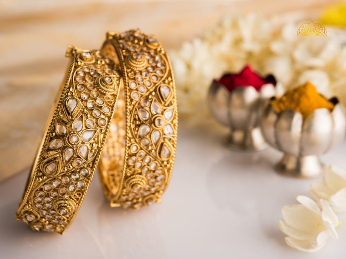 Where to Sell Your Gold in Singapore - Mustafa Jewellery