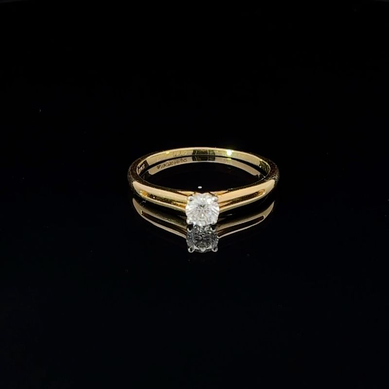 Petite Star Diamond Wedding Ring - Front