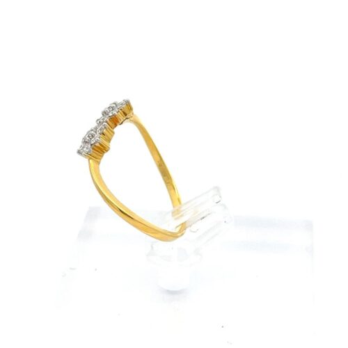 Glittering Diamond Ring | Mustafa Jewellery
