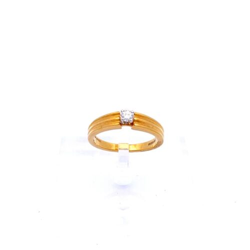Dazzling Diamond Ring | Mustafa Jewellery Singapore