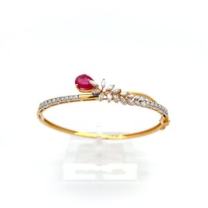 Elegant Sparkle Diamond Bangle | Mustafa Jewellery Singapore