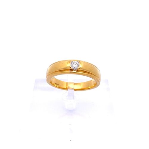 Exquisite Diamond Ring | Mustafa Jewellery Singapore