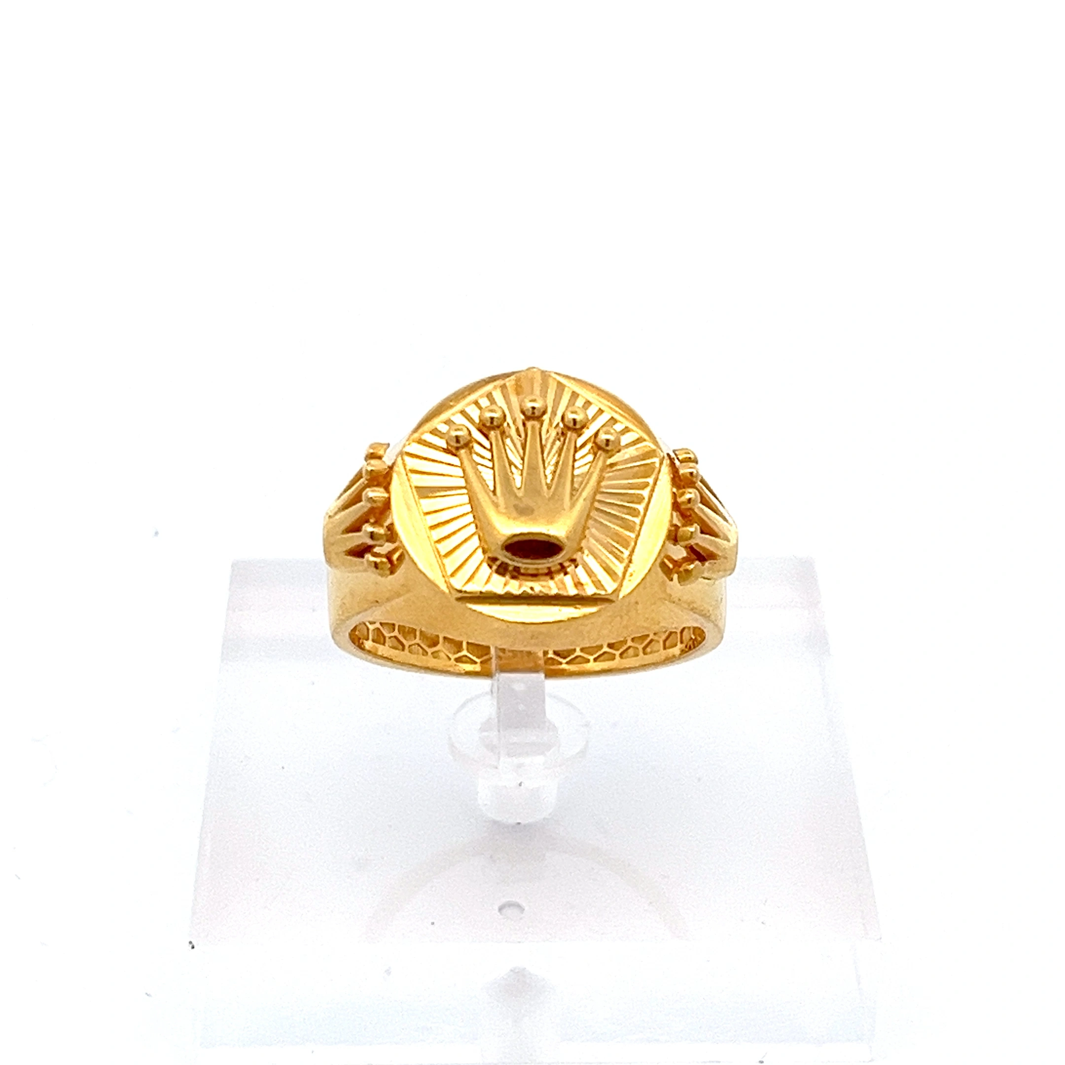 Ember Sovereign Ring | Mustafa Jewellery Singapore