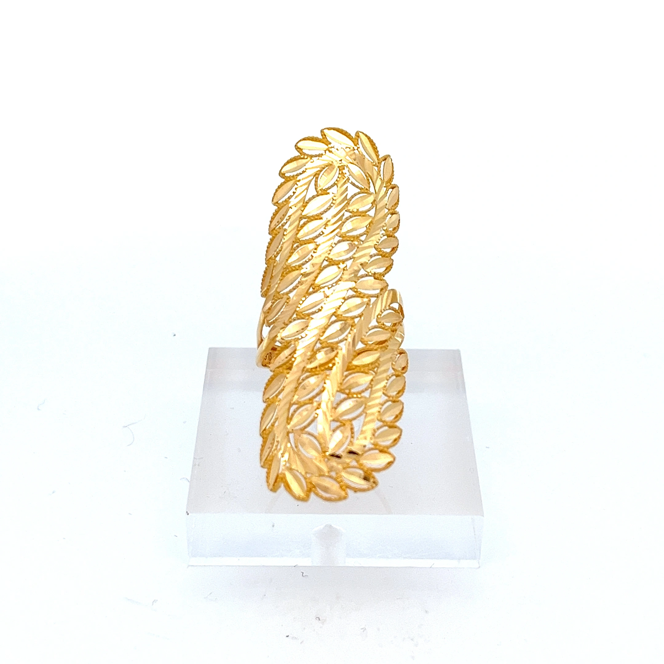Dainty Sparkle Ring | Mustafa Jewellery Singapore