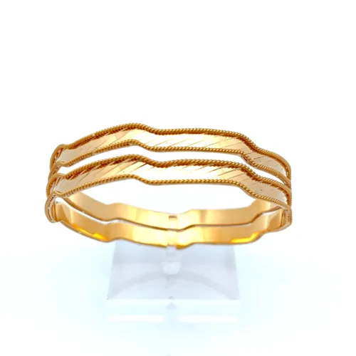 Golden Crest Bangle | Mustafa Jewellery Singapore