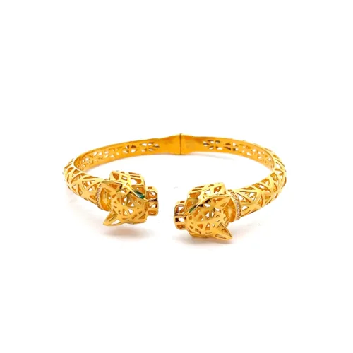 Majestic Regal Bangle | Mustafa Jewellery Singapore