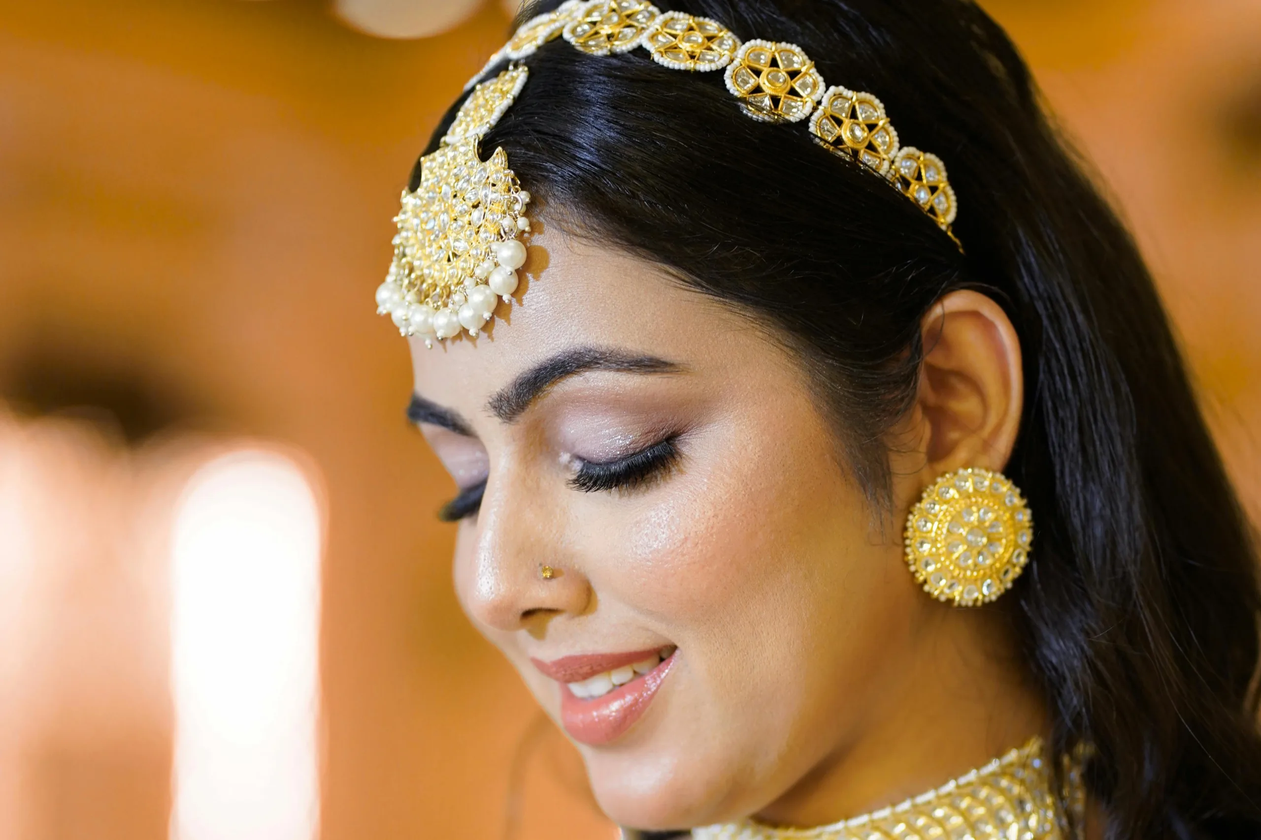 The Significance of Gold Jewellery in Deepavali Celebrations | Mustafa Jewelley Singapore