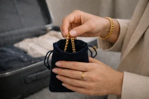 Preparing Your Gold Jewellery for Travel
