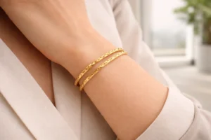 The Art of Choosing the Perfect Gold Bangle 